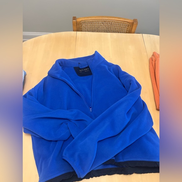 Aritzia quarterzip - Picture 2 of 2